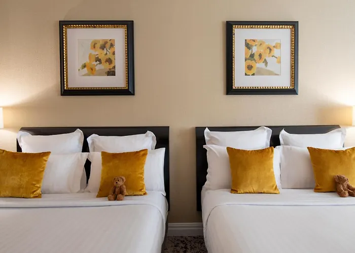 Warwick Champs-elysées 4*