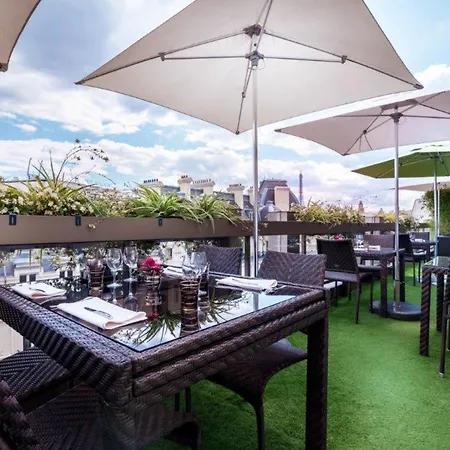 Hotel Warwick Champs-elysees 4*