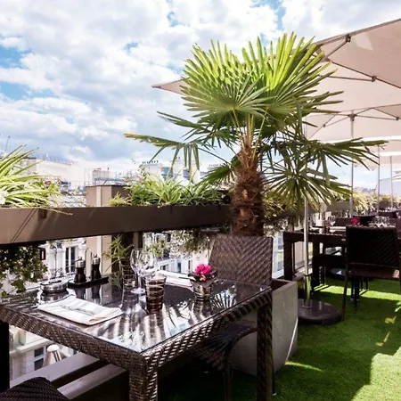 Hotell Warwick Champs-elysees 4*