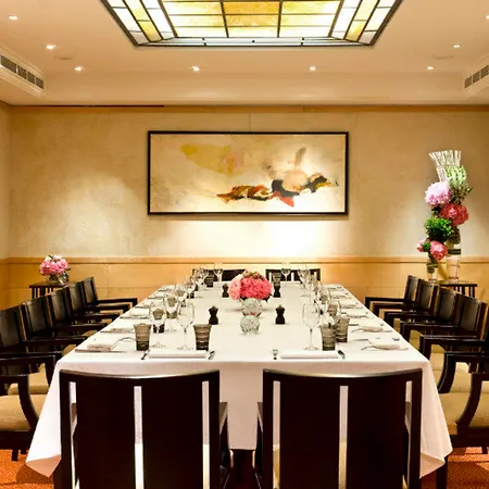 Hotell Warwick Champs-elysees Paris