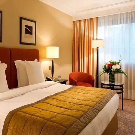 Warwick Champs-elysees Hotel Paris
