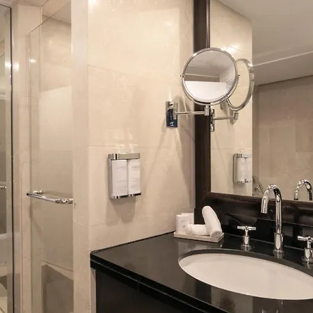 Hotell Warwick Champs-elysees Paris