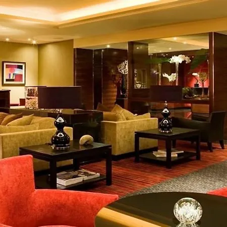 Warwick Champs-elysees 4*