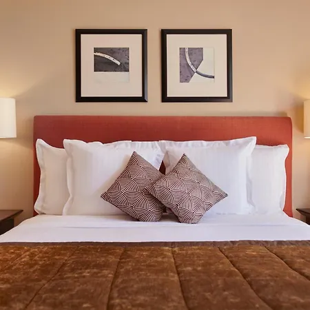 Warwick Champs-elysees Hotel