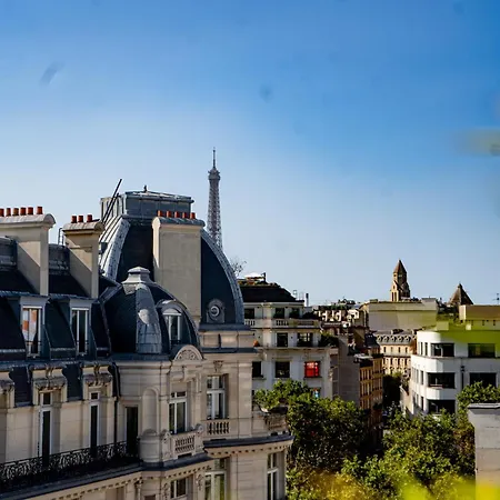 Hotel Warwick Champs-elysees 4*