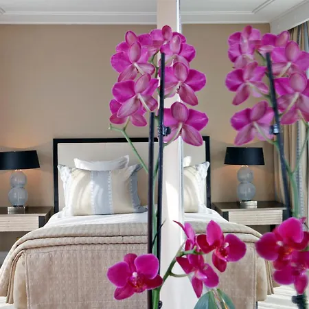 Warwick Champs-elysees Hotel Parijs