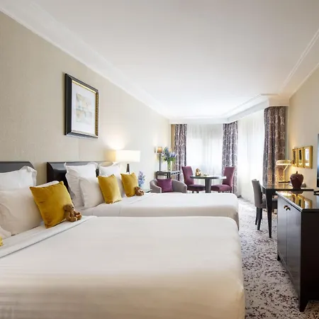 Hotel Warwick Champs-elysees