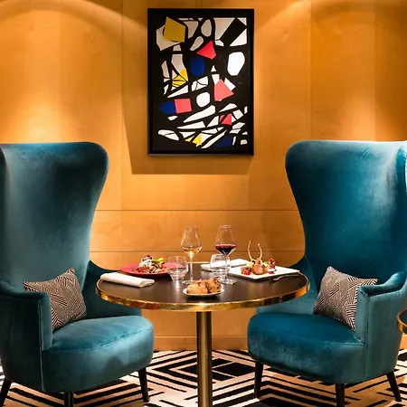 Hotel Warwick Champs-elysées