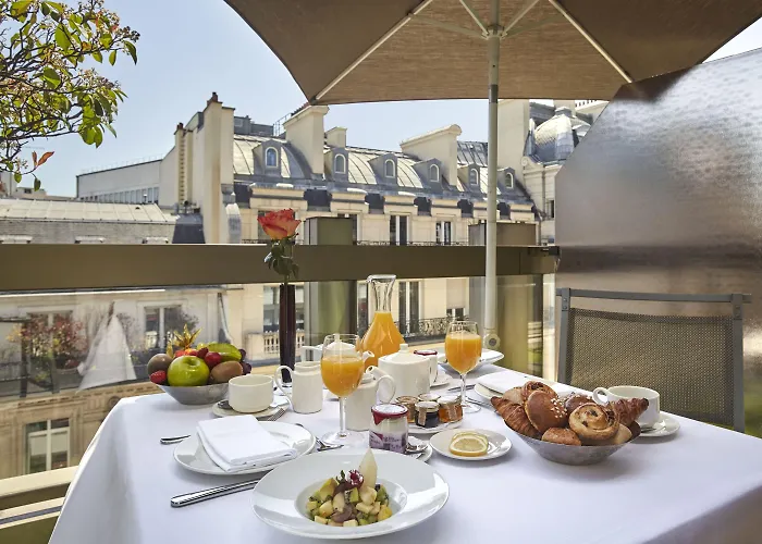 Warwick Champs-elysees Отель 4*