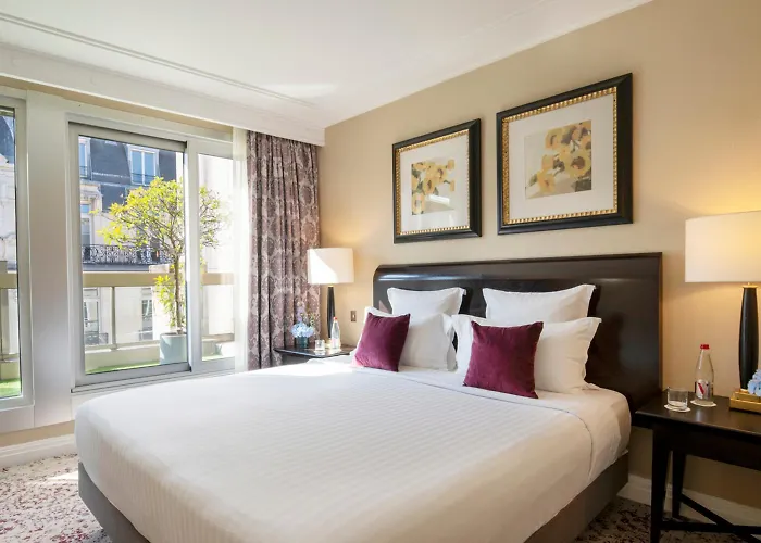 Otel Warwick Champs-elysees