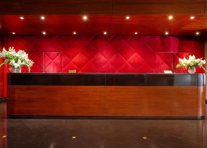 Warwick Champs-elysees Hotel Paris