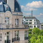 호텔 Warwick Champs-elysees 4*