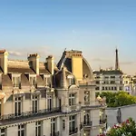 Warwick Champs-elysees 4*