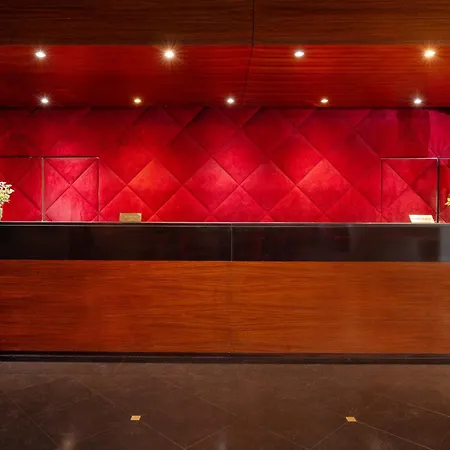 Warwick Champs-elysees Hotel Parijs