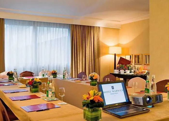 Warwick Champs-elysees