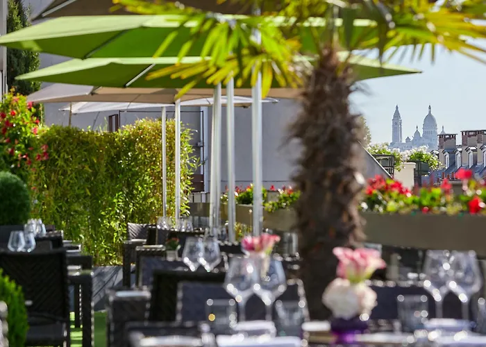 Warwick Champs-elysees