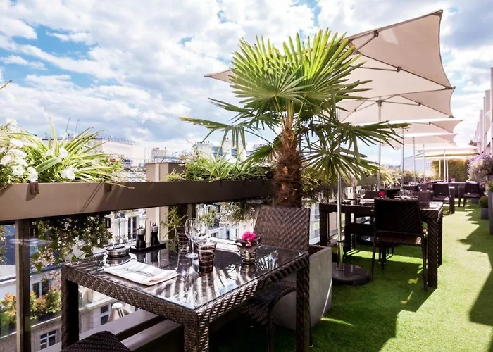 فندق Warwick Champs-elysees 4*