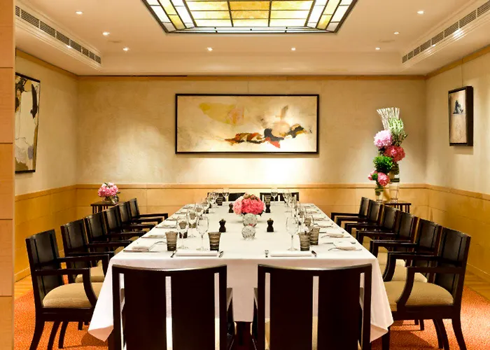 Hotel Warwick Champs-elysées París