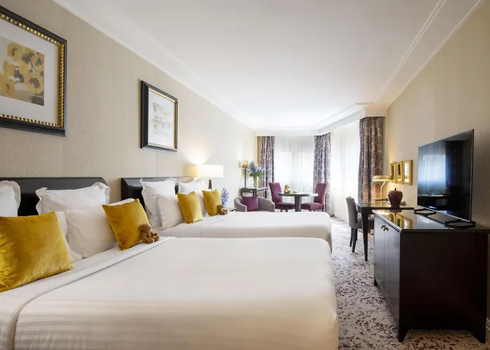 Hotel Warwick Champs-elysées