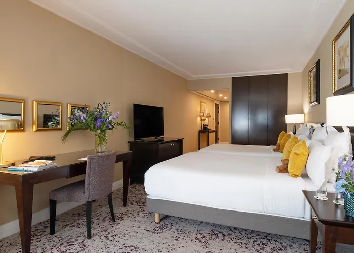 Warwick Champs-elysées Hotel París