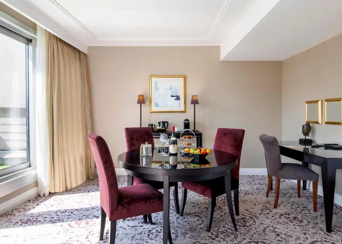 Hotel Warwick Champs-elysées París