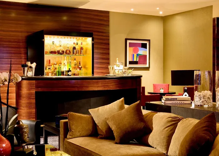 Warwick Champs-elysées Hotel París